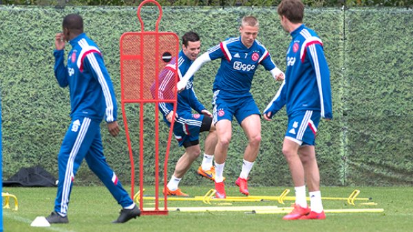 心的网球场 心的网球场