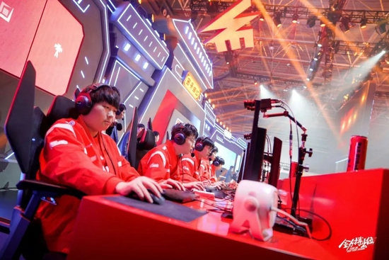 他为球队注 他为球队注